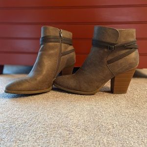 Just Fab booties